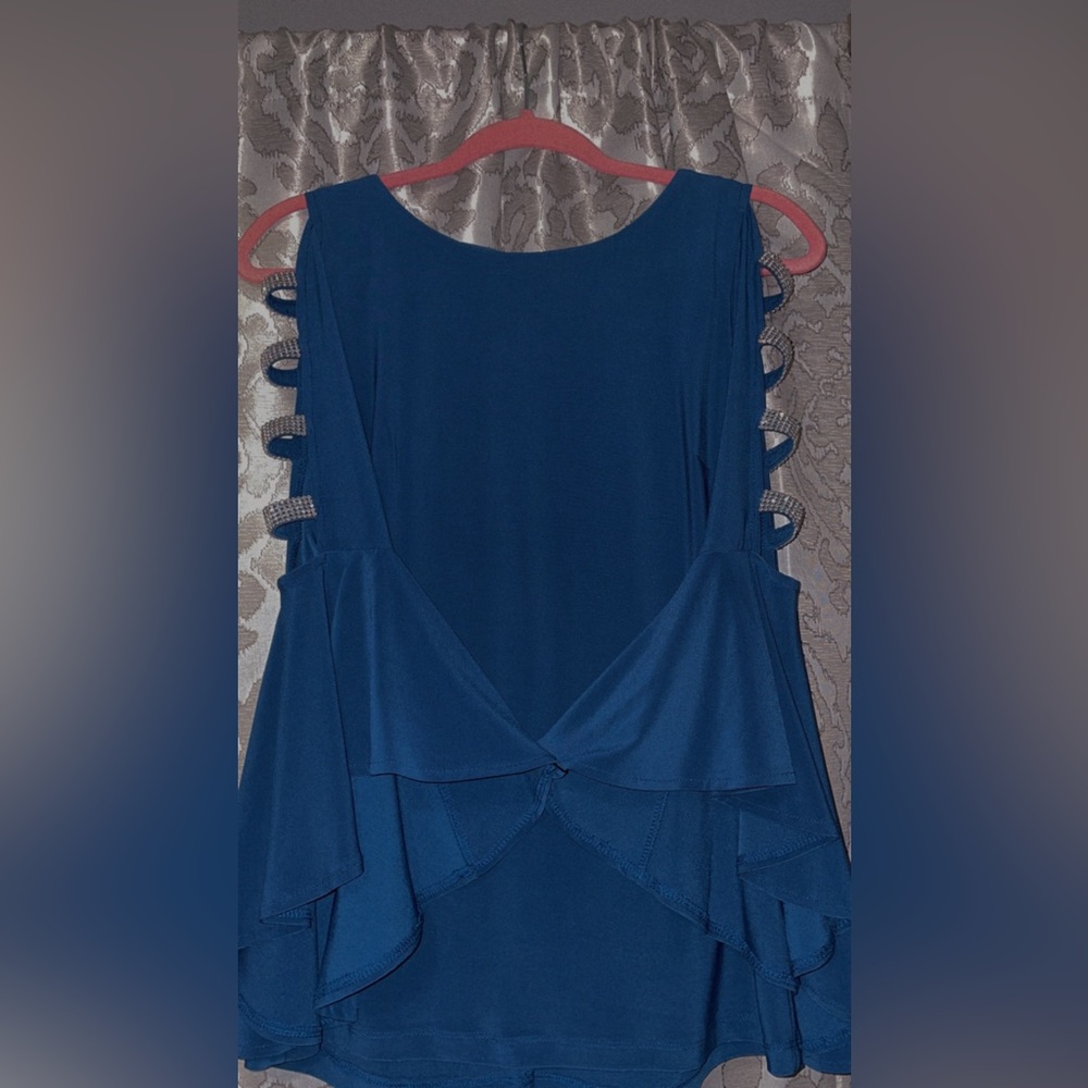 ROZ ALI RHINESTONE TOP WITH FLARED SLEEVES
